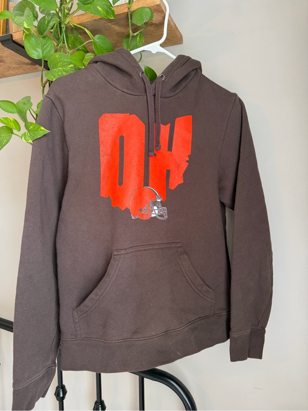 Fanatics Brown Pullover Hoodie with White Logo